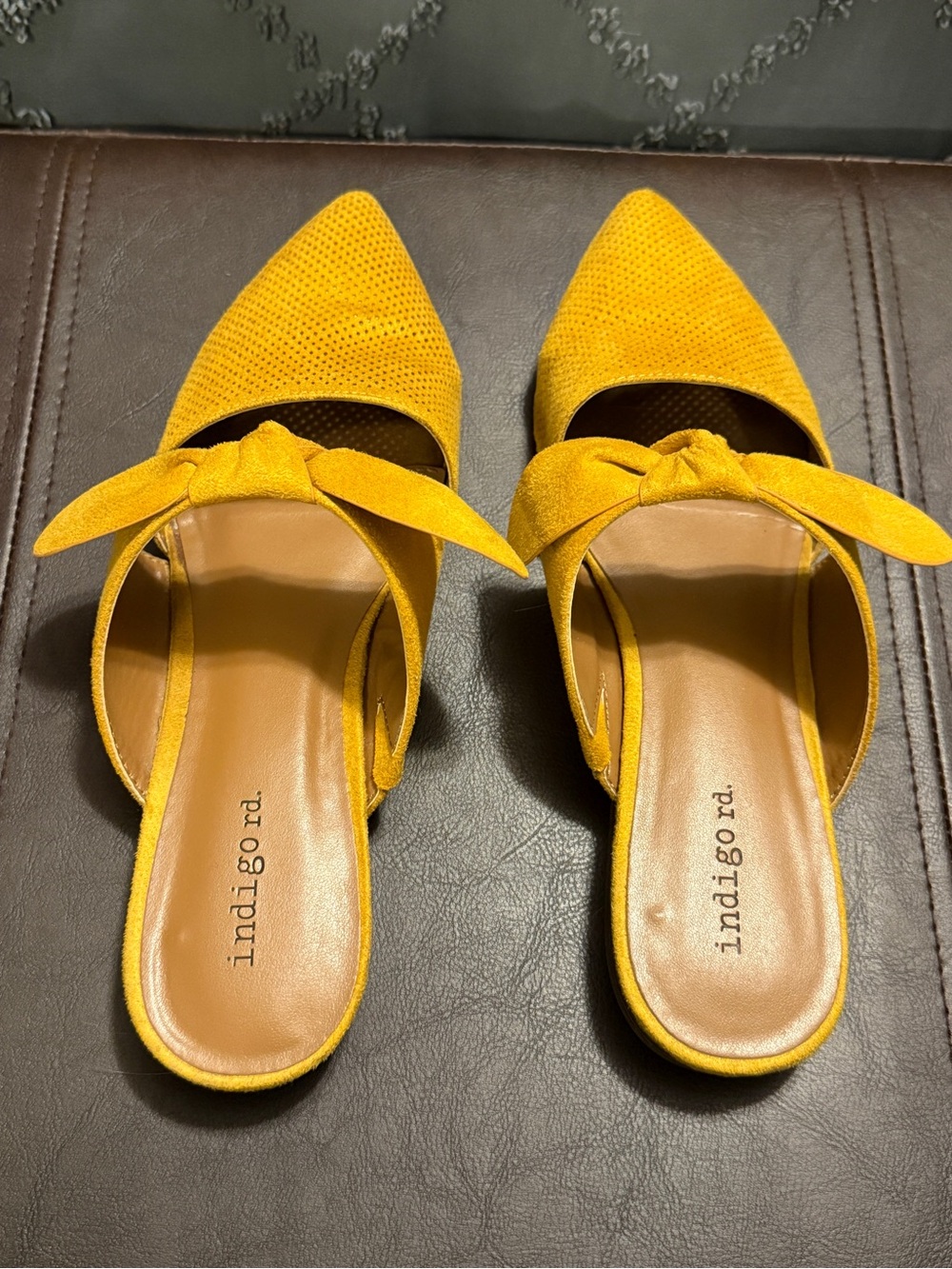 Indigo Road Yellow Bow Pointed-Toe Mules - Picture 2 of 6